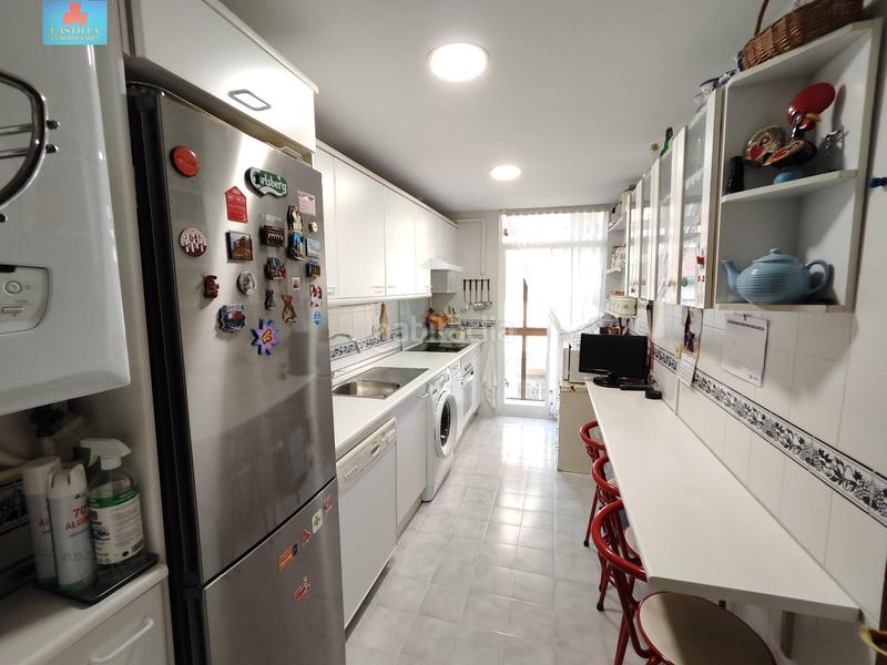 Foto 0222c8ec-a2d2-4a84-aa59-18560157e4c8. Flat with heating in Berruguete Madrid