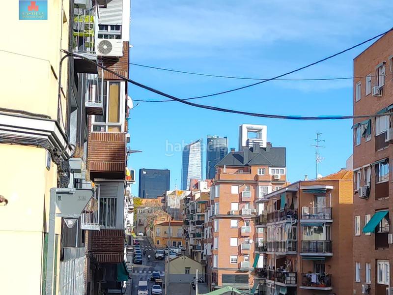 Foto a2468bea-f7ce-4dbc-b0ba-596ec453a69b. Flat with heating in Berruguete Madrid