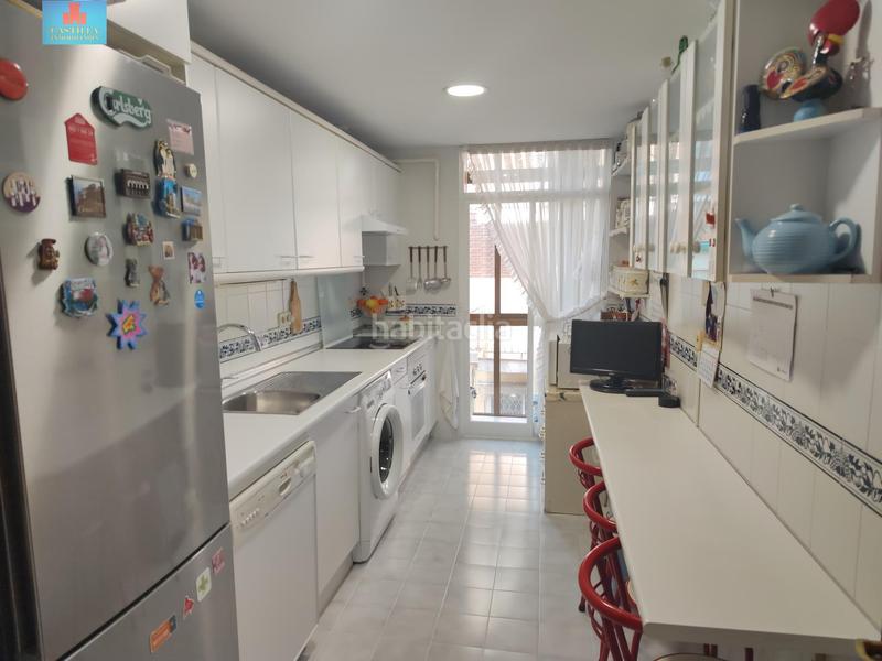 Foto aec603d0-7028-4bfb-ae4e-0664dd2ae131. Flat with heating in Berruguete Madrid