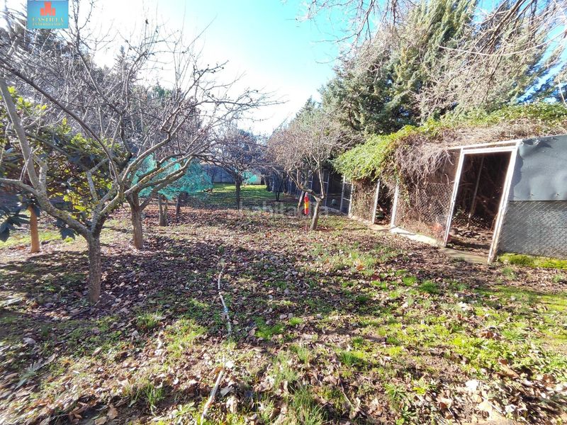 Foto 8be7d6af-5b5b-4fa1-874d-f954be12add5. Casa amb aparcament a Mingorría