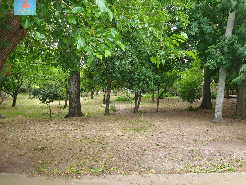 Foto dd33280b-bce7-4b53-b4ee-c03235b05e78. Casa amb aparcament a Mingorría