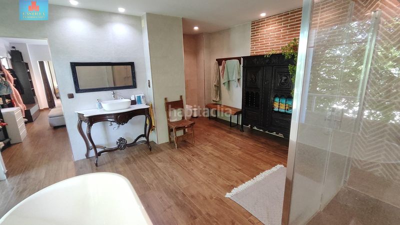 Foto b37b86aa-35d0-4997-92c0-8c79f76ab5eb. Masia amb calefacció aparcament piscina a Muñopepe