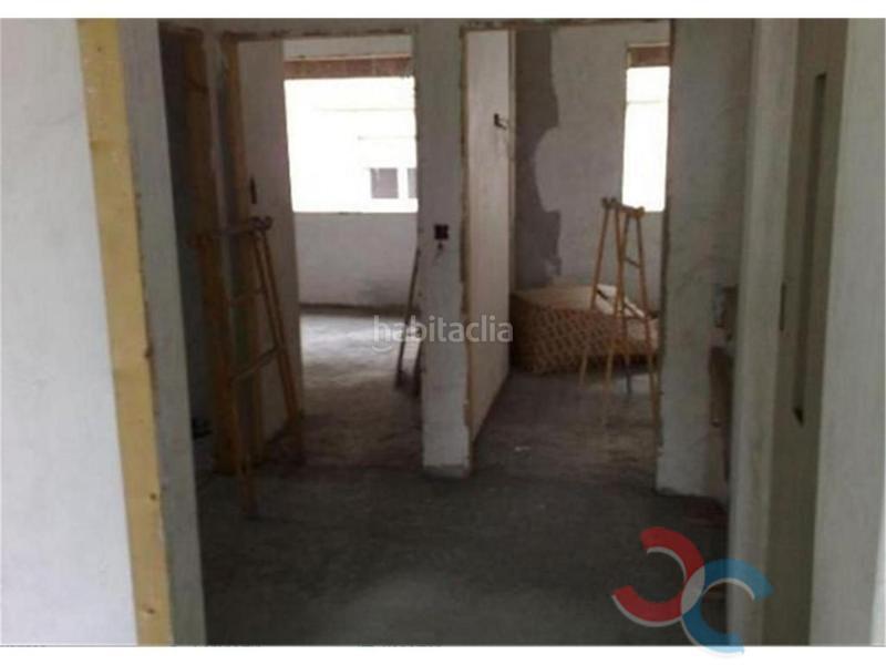 Foto f1213754-b5da-4ad8-8984-dc6e58fa1121. Haus mit parking in Moaña