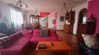 Maison à Marín. Maríncasa