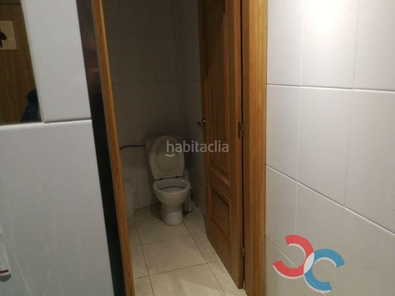 Foto 04f70dbe-cf33-4419-ae82-08888d9b6e17. Local comercial a Marín