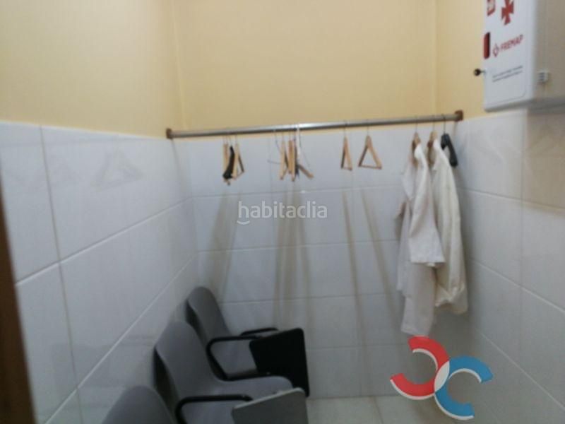 Foto 3ebd4a37-1bd8-4536-9400-e5d5e784c25f. Local comercial a Marín
