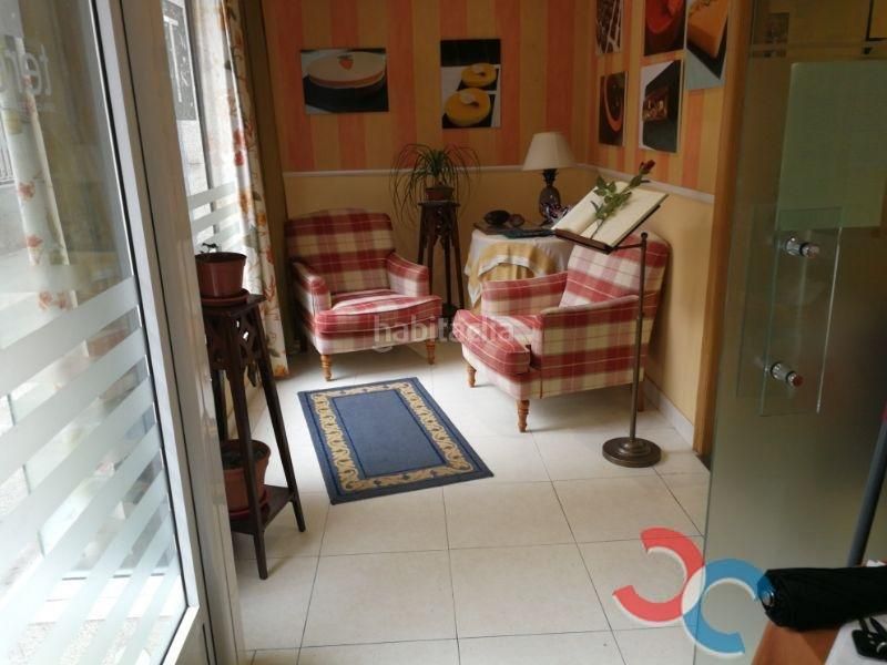 Foto 553580b8-5124-45b5-9fa7-05142bff5055. Local comercial a Marín