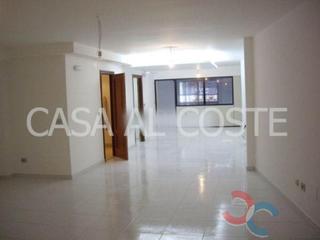 Local Comercial en Zona de Plaza de Barcelos