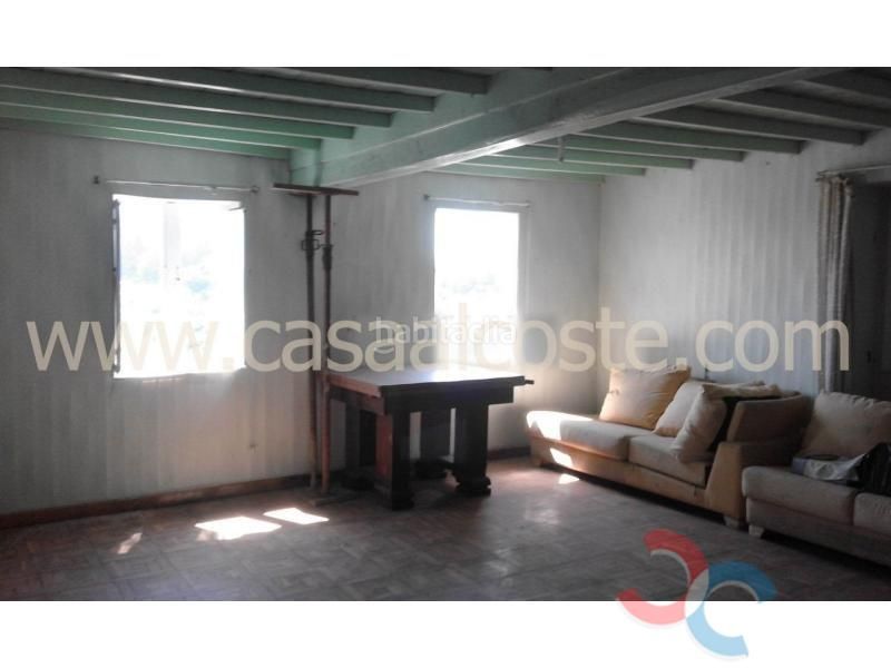 Foto 48b3a291-30d6-4c7d-b9f5-b6d84a478636. Casa amb aparcament a Marín