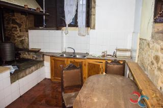 Casa  Lugar de moa. Vila de crucescasa