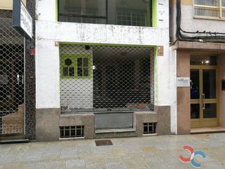 Rent Business premise in Marín. Marínlocal