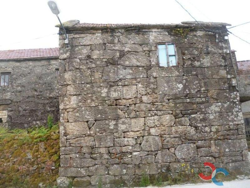 Foto 05cefec5-f3fb-437d-8b50-a3269a8a6f74. Casa a lamacasa en Lama (A)