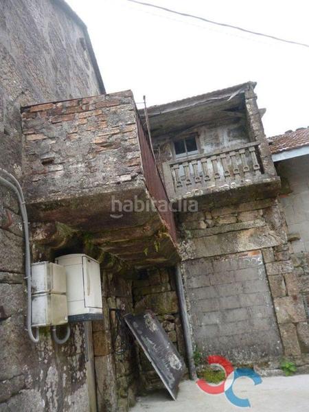 Foto b7fec8f6-55fb-46f1-bab9-dc252a726ffd. Casa a lamacasa en Lama (A)