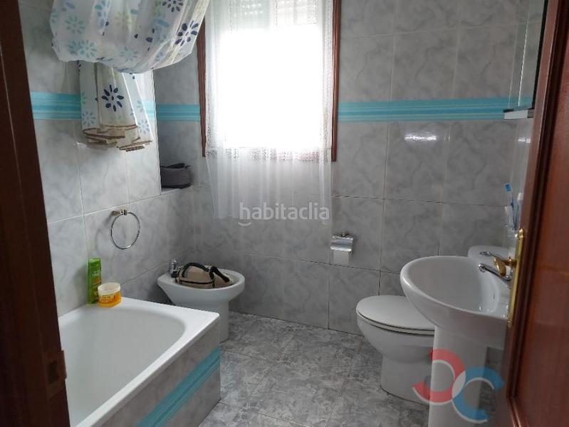 Foto 4ea44bc5-d2ab-48cf-8420-f6bd86fa5605. Maison dans Mariñamansa Ourense