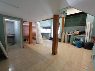 Rent Business premise in Marín. Marínlocal