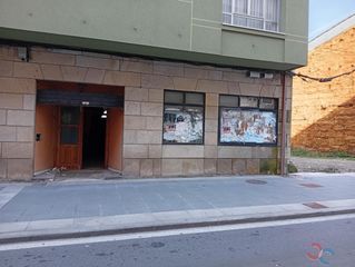 Rent Business premise in Marín. Marínlocal
