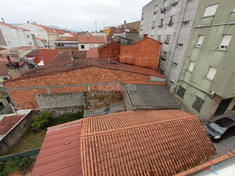 Foto ff6a37a3-4cf3-458e-8837-560a256702cb. Casa amb aparcament a Marín