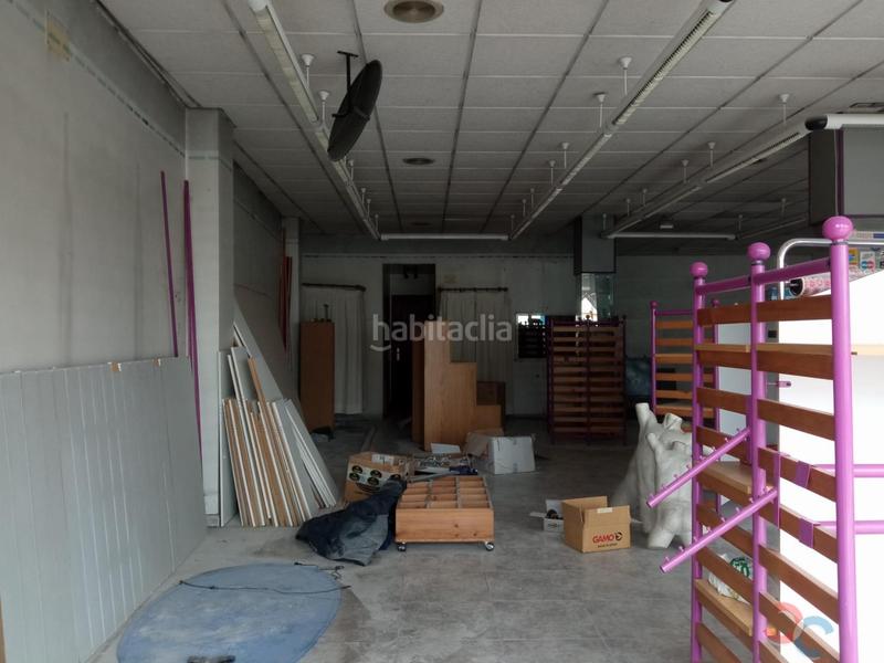 Foto fa043093-6934-4a35-bb0d-85e965907ba3. Local comercial local en Marín