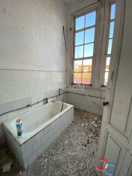 Foto 2f76bda4-ae35-4e0a-a015-a304d81e852c. Casa a Marín