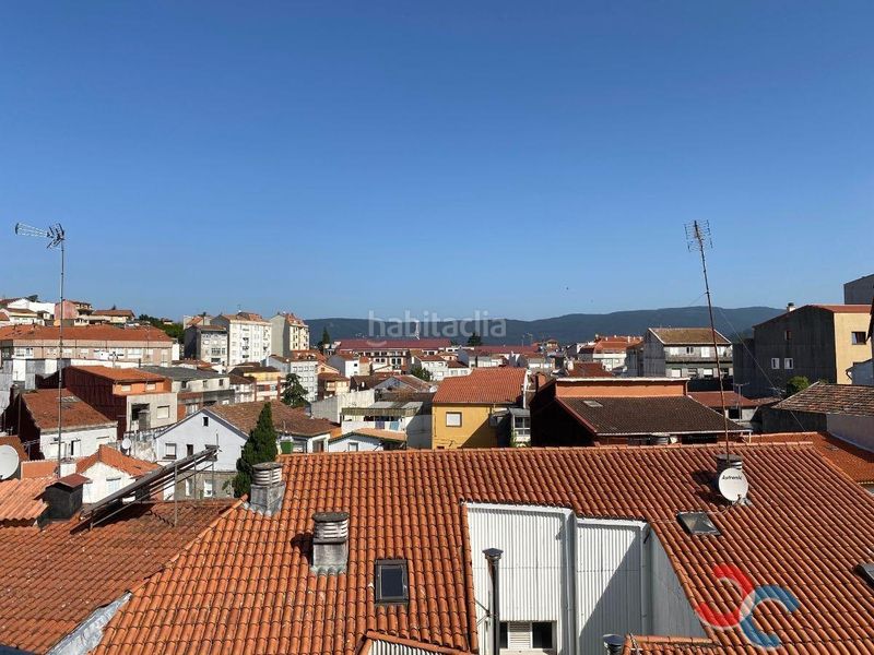 Foto c9078848-93da-481d-b1be-813123baa9f1. Casa a Marín