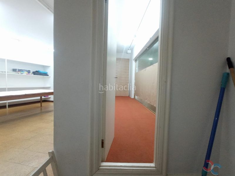 Foto a8b500d1-8a81-4808-9aaa-5a0a06fb5ecf. Local comercial a Marín