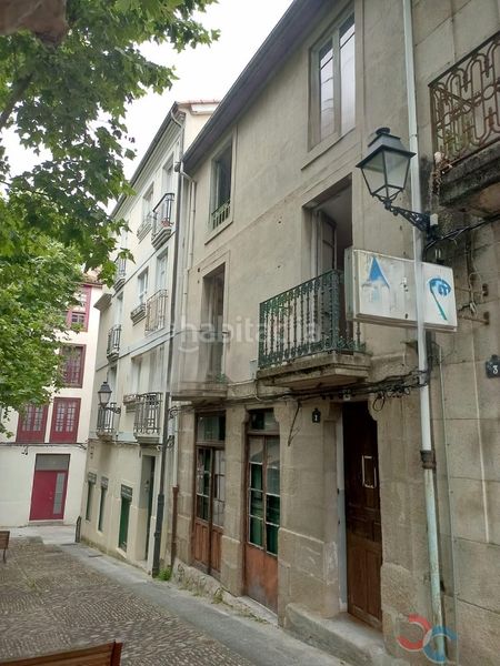 Foto 11216e74-85c2-478d-9acd-56ac5d29c749. Casa a Casco Viejo Ourense