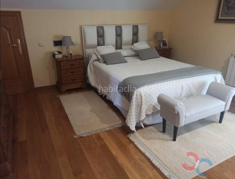 Foto 77a32d27-70a9-42d6-ab08-4552e25f7c77. Chalet avec parking dans Fontecarmoa Vilagarcía de Arousa
