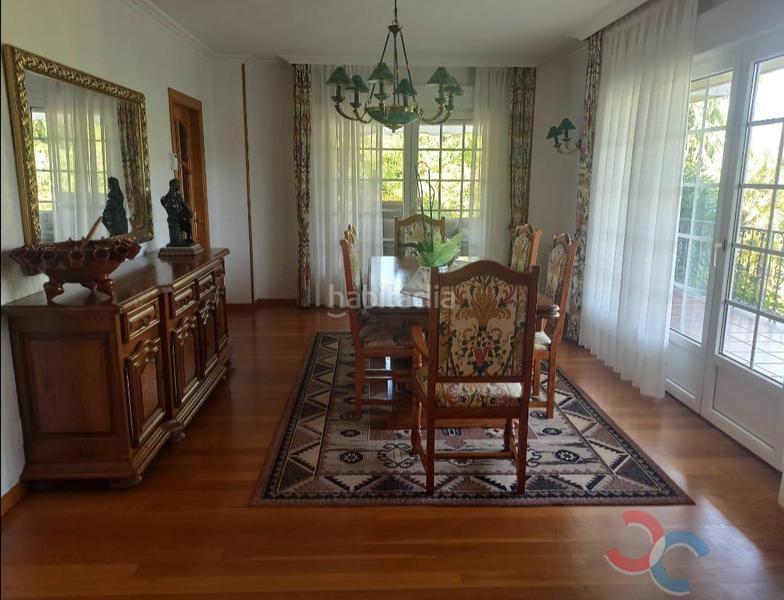 Foto a63611f7-7897-43dd-b1e2-ee1eebd23378. Chalet avec parking dans Fontecarmoa Vilagarcía de Arousa