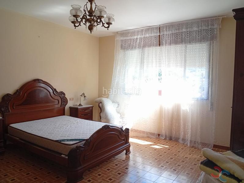 Foto 78d8fa4a-7231-452d-9d79-dfe75070d3b6. Haus mit parking in Marín