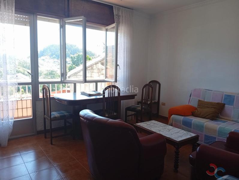 Foto cb165990-d893-4c49-90d8-469cac429c05. Haus mit parking in Marín