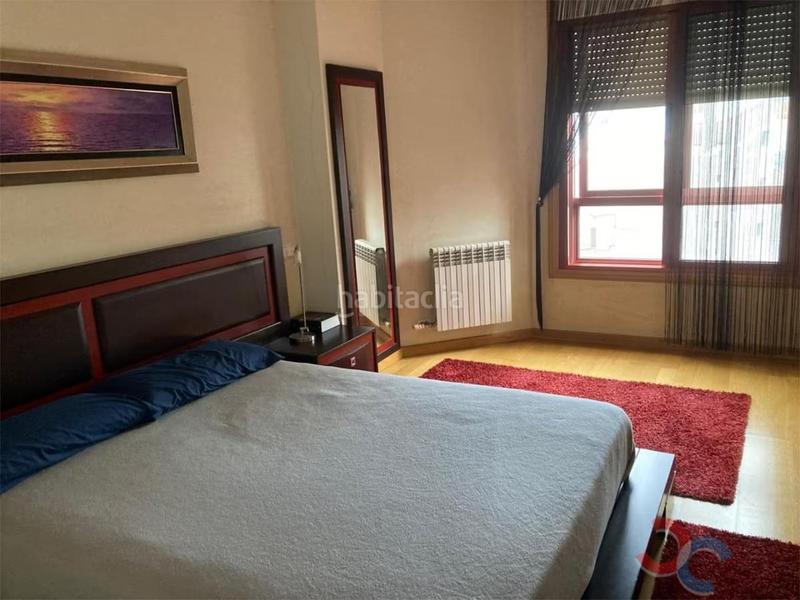 Foto ea7d7060-98a5-4dec-b9a7-82f40b1c2d84. Piso  en Centro - Echegaray Pontevedra