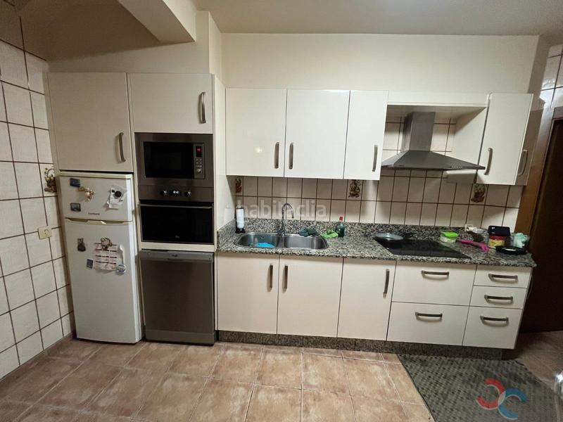 Foto 1668a513-e093-45e0-9136-6bfedab80b15. Casa in Marín