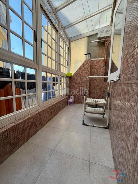 Foto edf7b70f-58f0-4993-b360-337c13b8501f. Casa in Marín