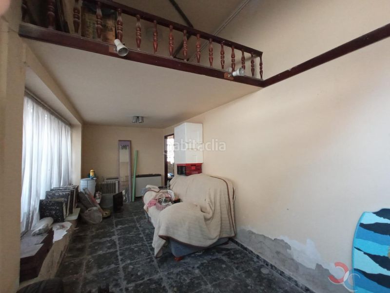 Foto a9d04118-5660-4711-a534-13adc90e5fdf. Casa a Marín