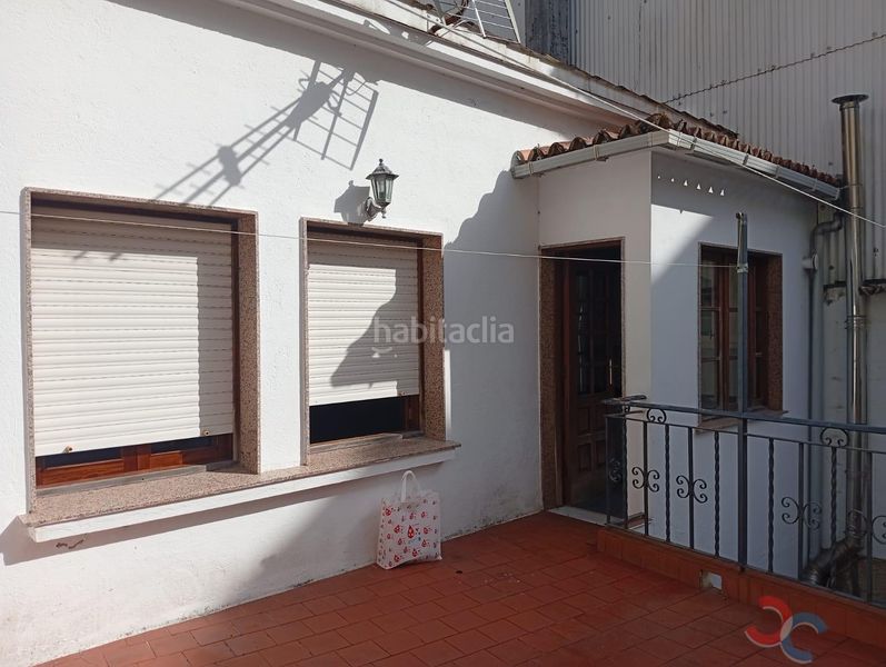 Foto 370d215a-777c-4e86-b996-85a314d94856. Casa a Marín