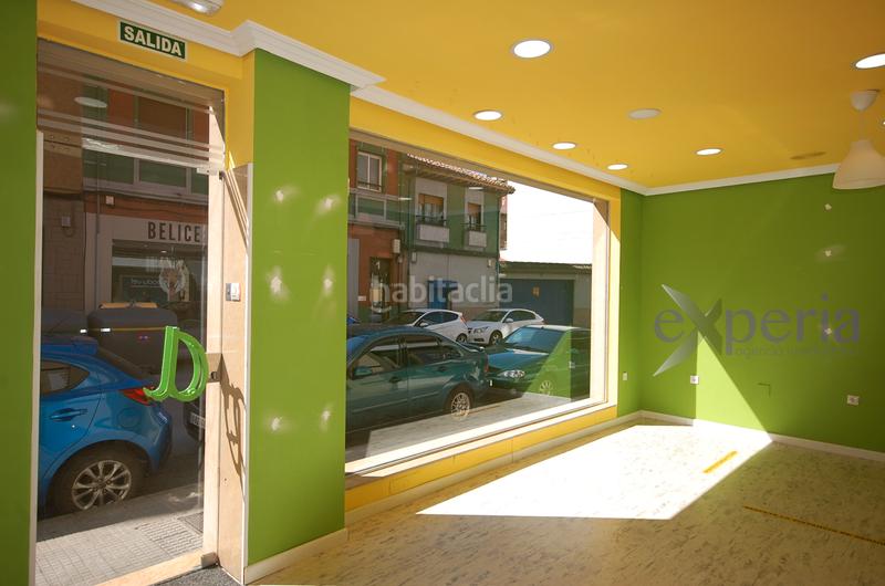 Foto 6efaef4e-854c-4320-8c83-9b4ee3589731. Alquiler local comercial en La Felguera Langreo