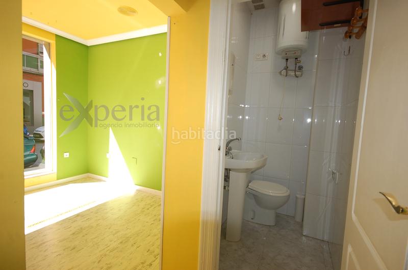 Foto ec297e31-c76b-4775-bb9f-307ed485d22c. Alquiler local comercial en La Felguera Langreo