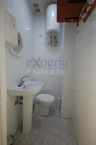 Foto 0378a1e3-458c-46a1-9bc4-b3d2e0843c14. Location local commercial dans La Felguera Langreo
