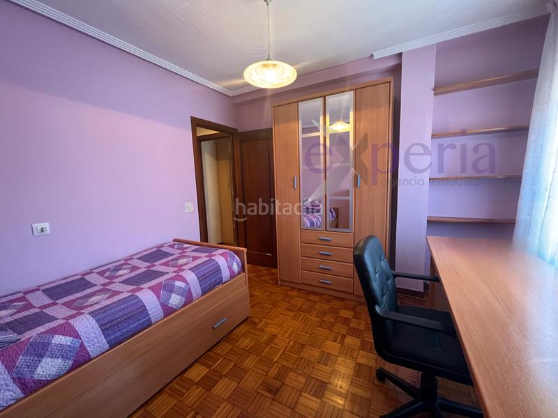 Foto 03404d4b-9263-48ee-a20a-88a3f7131647. Piso  en venta en el centro de La Felguera (). en Langreo