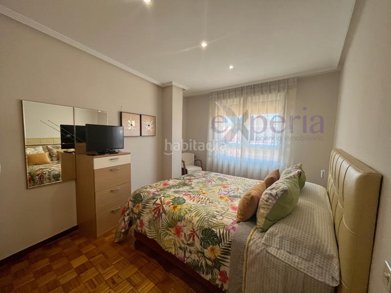 Foto 64b7b57f-57c6-4c9f-b27c-3fd0d0f21d28. Piso  en venta en el centro de La Felguera (). en Langreo