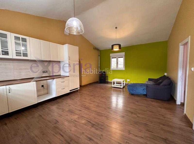 Foto 720799d2-83fa-4c05-ba6b-56038c8e1dd6. Haus mit parking in San Martín del Rey Aurelio