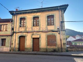 Semi detached house in Riaño - Los Barros. Casa de dos plantas y sótano en barros - langreo.