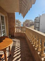Pis  Calle san antonio. Espacioso piso de 3 dormitorios en la costa blanca.