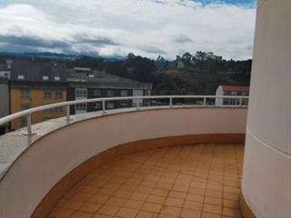 Appartement à Rúa pérez lugín 2. Atico perez lugin, 2
