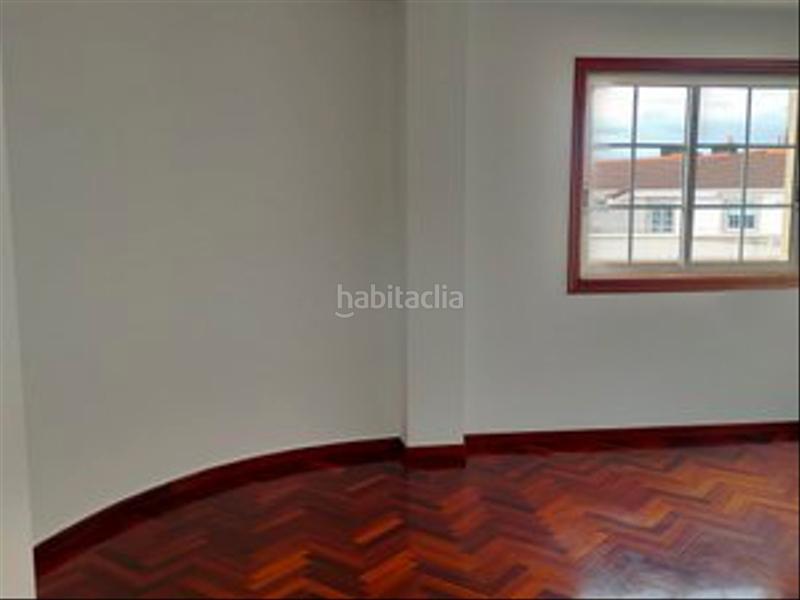 Foto bd3f384e-f67a-4bcb-bf33-16c30ba79e64. Apartament a rúa pérez lugín 2 a Oseiro Arteixo