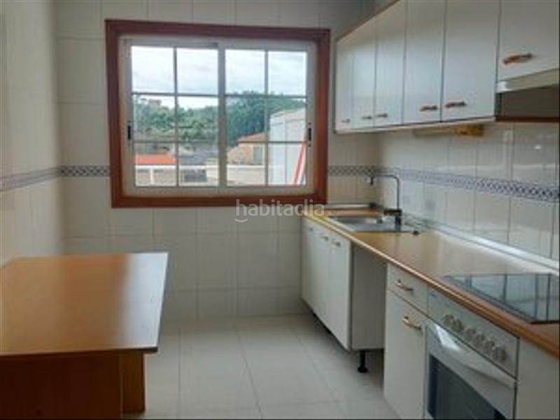 Foto d696c6f4-82ad-4039-b502-b83b55adc8f7. Apartament a rúa pérez lugín 2 a Oseiro Arteixo