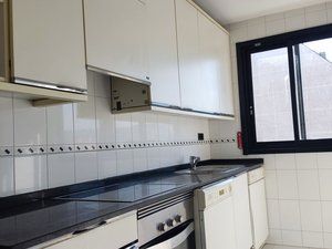Rent Apartment in Rúa rafael alberti 6. Apartamento de alquiler en santa cristina