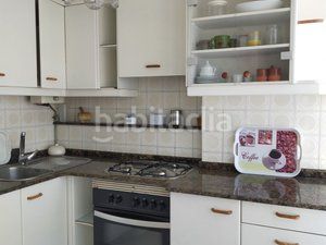 Foto 097d557a-82dc-4fb0-998e-30e5b093f9a9. Rent flat in ronda nelle 107 in Agra del Orzán - Ventorrillo Coruña (A)