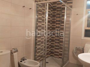 Foto 64b12cb4-aad7-4611-b93f-40290dca8f27. Rent flat in ronda nelle 107 in Agra del Orzán - Ventorrillo Coruña (A)