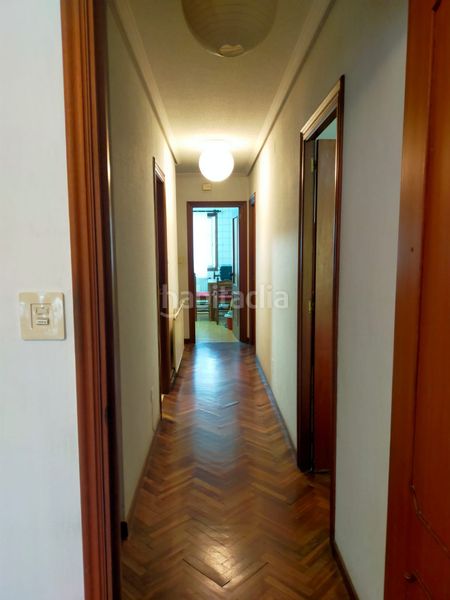 Foto e72cb763-09dd-4fd1-b796-eaaaeb1e8c14. Rent flat in Os Mallos Coruña (A)